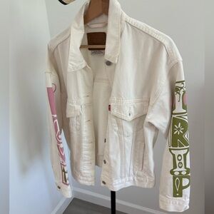 Levi's Women's Off-White Denim Jacket with Artistic Sleeves